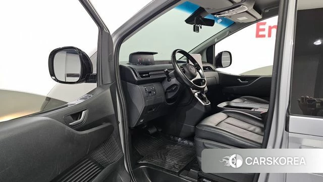 Hyundai Staria id 4864226 из Кореи 20