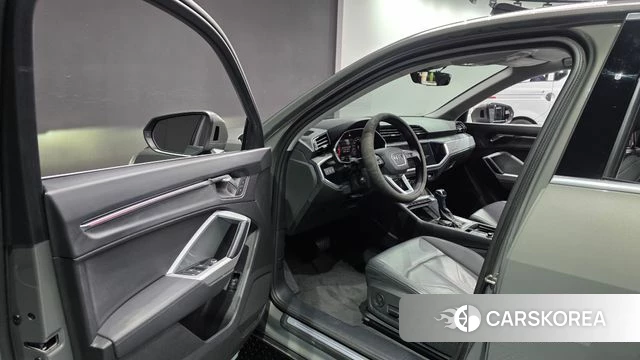 Audi Q3 (F3) id 4433240 из Кореи 31