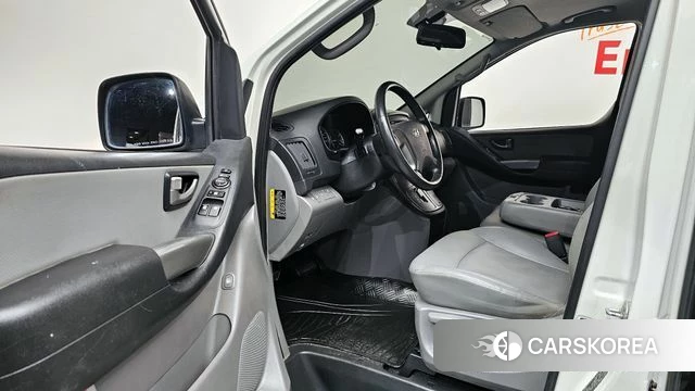 Hyundai The New Grand Starex id 4397650 из Кореи 31