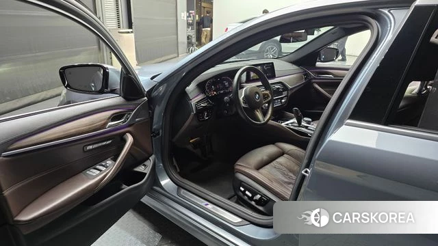 BMW 5 Series (G30) id 3965968 из Кореи 20