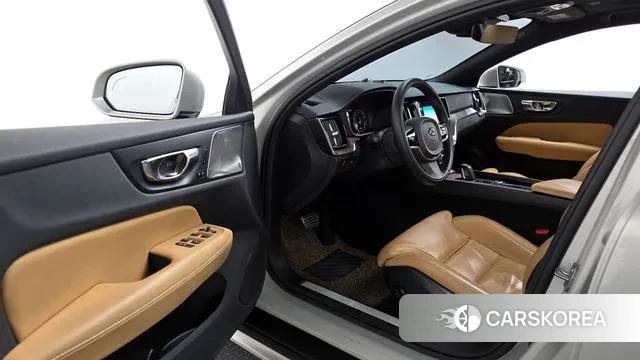 Volvo V60 Cross-Country 2nd Generation id 3788713 из Кореи 20