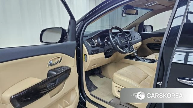 Kia The New Carnival id 3885751 из Кореи 20