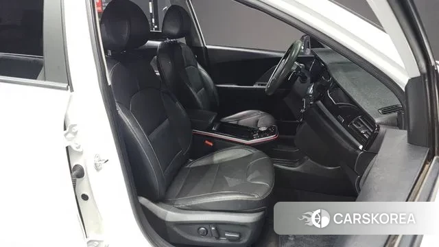 Kia Niro Plus id 3388853 из Кореи 20