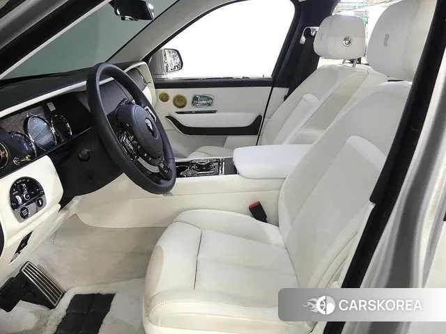 Rolls-Royce Cullinan id 3544953 из Кореи 20