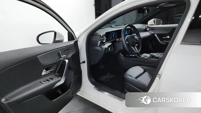 Mercedes-Benz A-Class W177 id 3024071 из Кореи 20