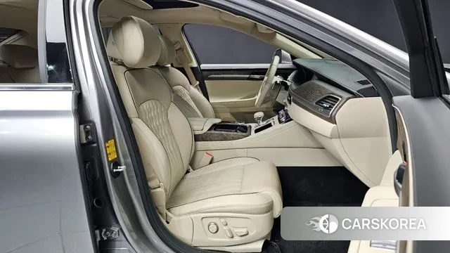 Genesis G90 id 3238508 из Кореи 20