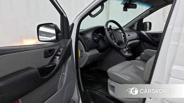 Hyundai The New Grand Starex id 3905782 из Кореи 20