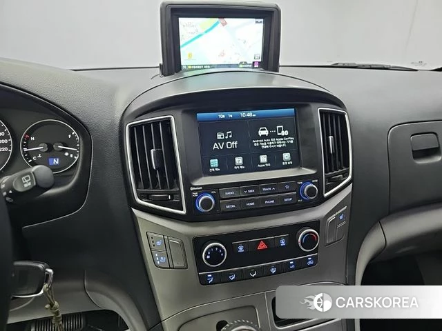 Hyundai The New Grand Starex id 4943427 из Кореи 18