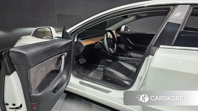 Tesla Model 3 id 3182342 из Кореи 20