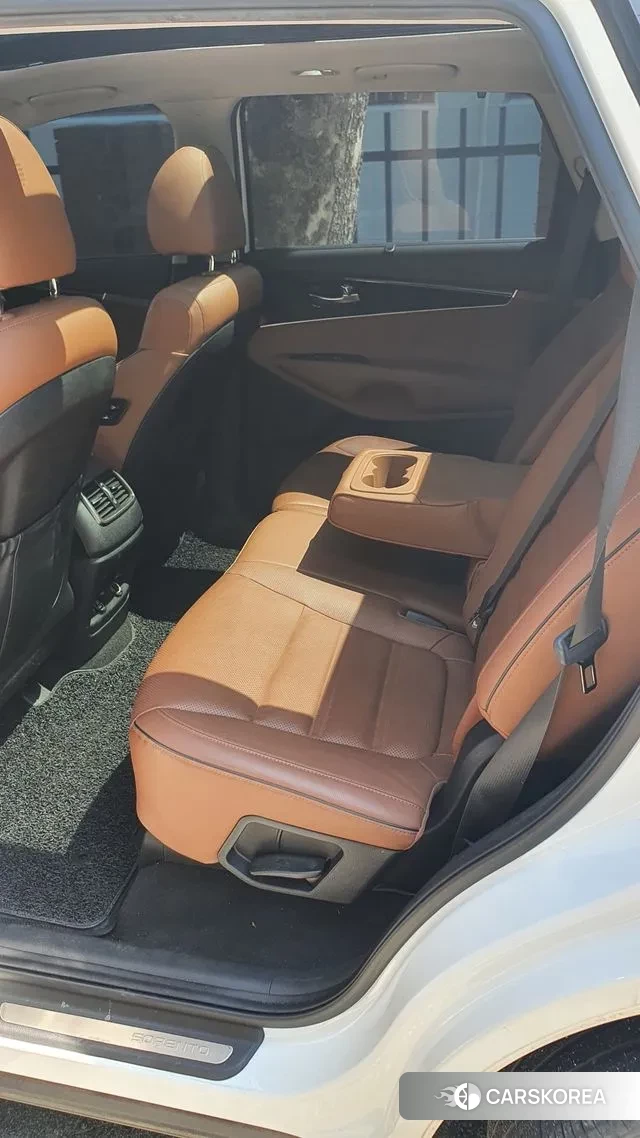 Kia The New Sorento id 2961771 из Кореи 17