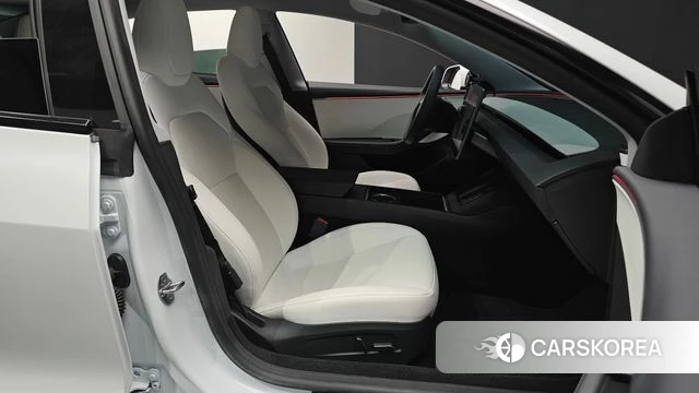 Tesla Model 3 id 4527503 из Кореи 32