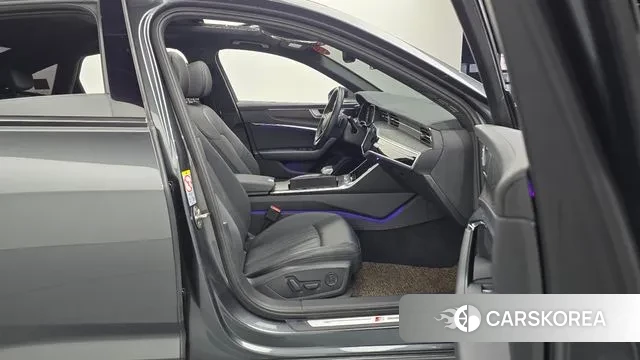 Audi A6 (C8) id 3013386 из Кореи 20