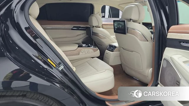 Genesis G90 id 4683672 из Кореи 36