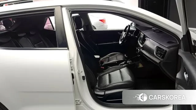 Kia Stonic id 3460168 из Кореи 20