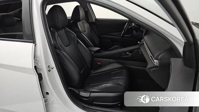 Hyundai Avante Hybrid (CN7) id 3058846 из Кореи 20