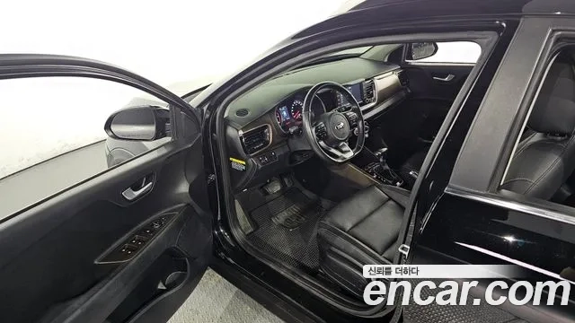 Kia Stonic id 2956819 из Кореи 20