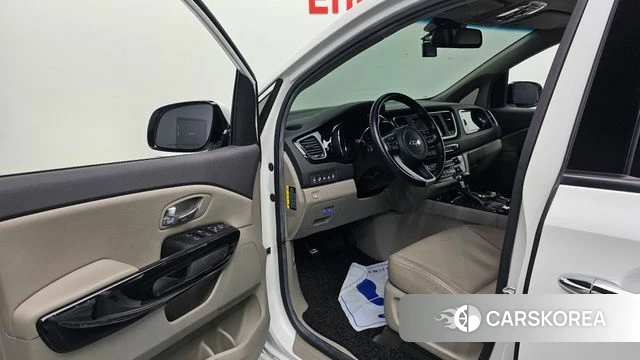 Kia All New Carnival id 3861811 из Кореи 20