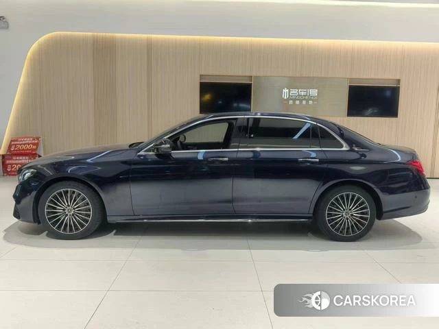 Mercedes-Benz E-class id 4220570 из Китая 14