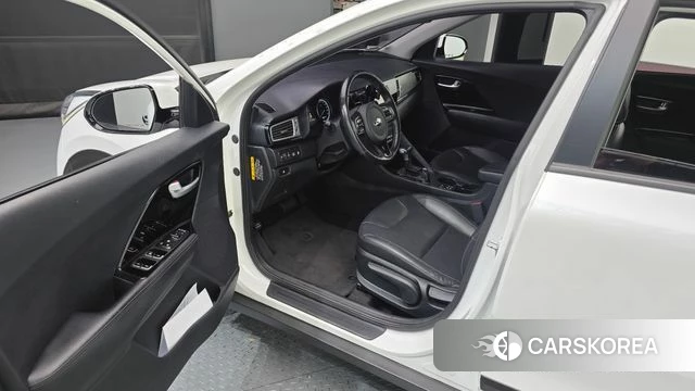 Kia Niro id 4305227 из Кореи 20