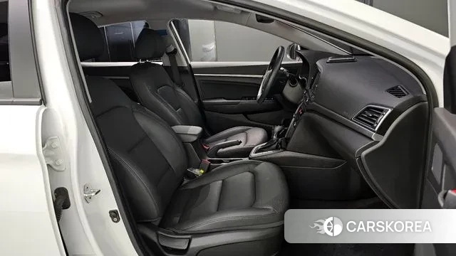 Hyundai Avante AD id 2378094 из Кореи 20