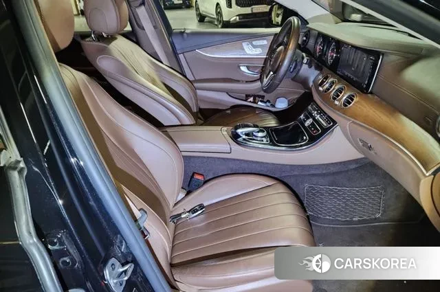 Mercedes-Benz E-Class W213 id 3727992 из Кореи 20