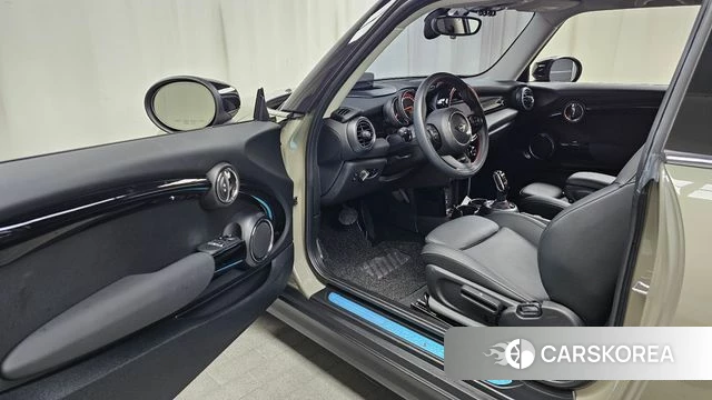 Mini Cooper S id 3965716 из Кореи 20