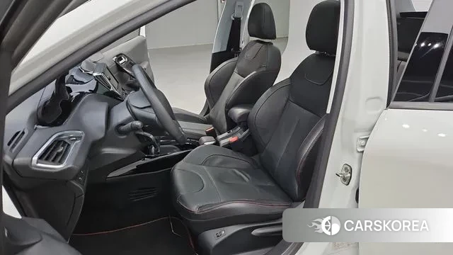 Peugeot 2008 id 2981316 из Кореи 20