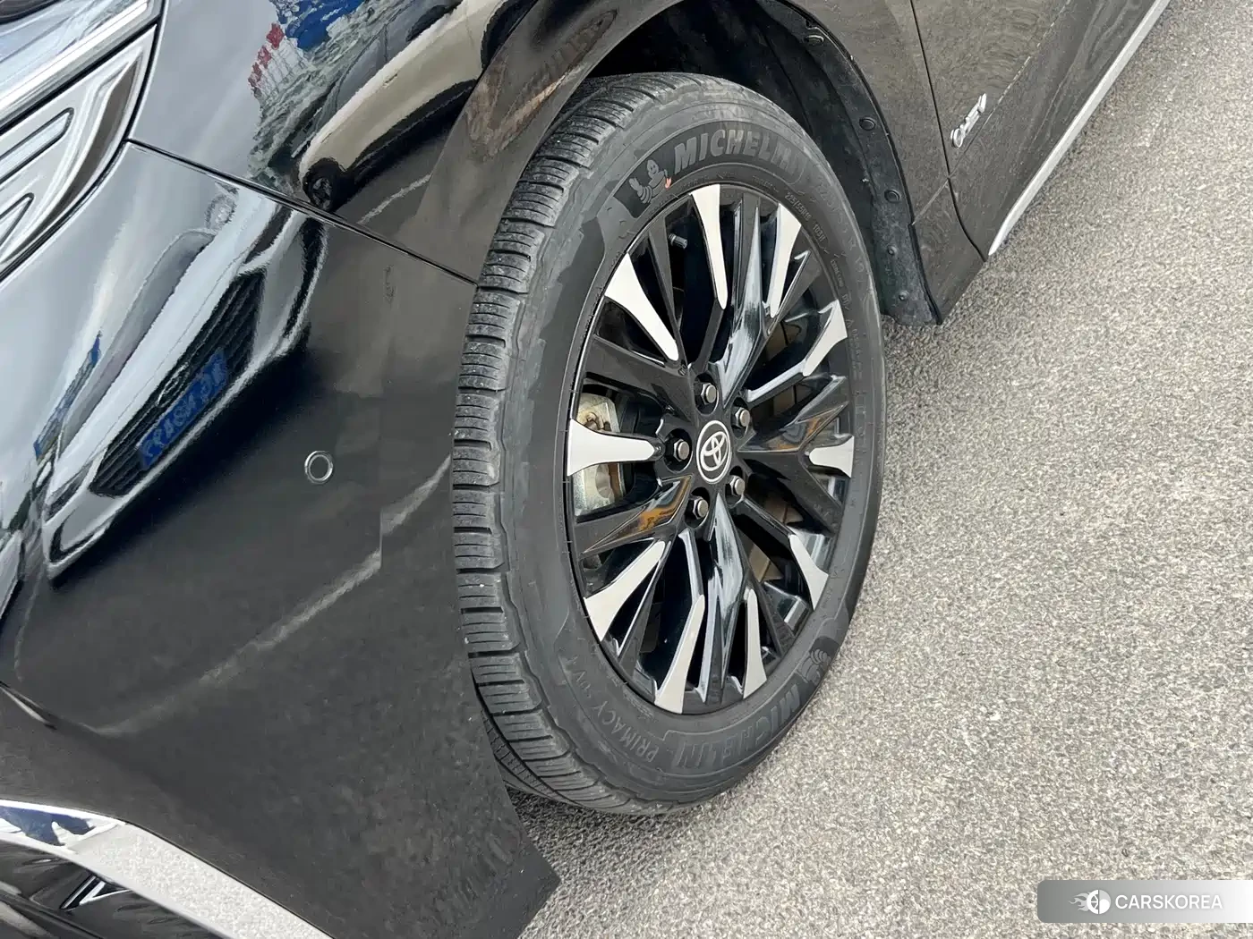 Toyota Elfa id 4679759 из Китая 15