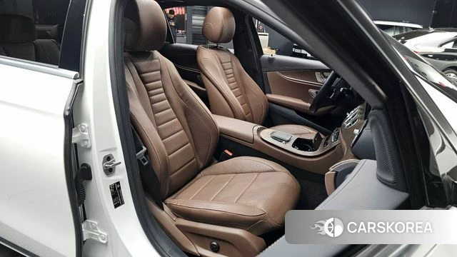 Mercedes-Benz E-Class W213 id 3819010 из Кореи 20