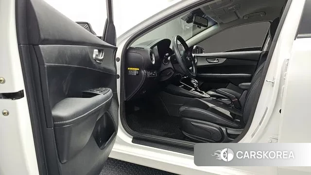 Kia Come New K3 id 3249040 из Кореи 20