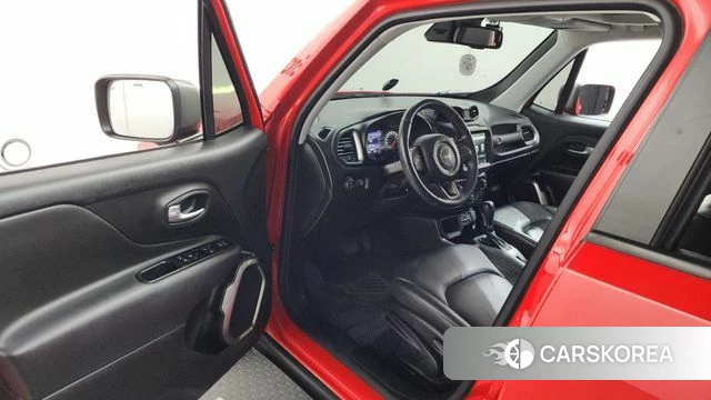 Jeep Renegade id 4429606 из Кореи 33