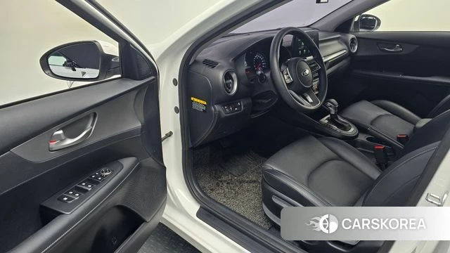 Kia Come New K3 id 3879796 из Кореи 20