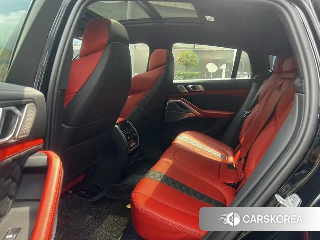 BMW X6 M id 4274731 из Китая 20