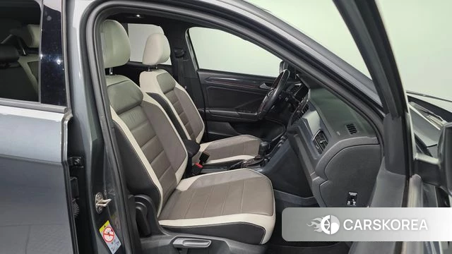 Volkswagen T-Roc id 3872227 из Кореи 20