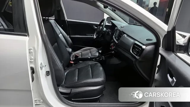 Kia Stonic id 3319333 из Кореи 20