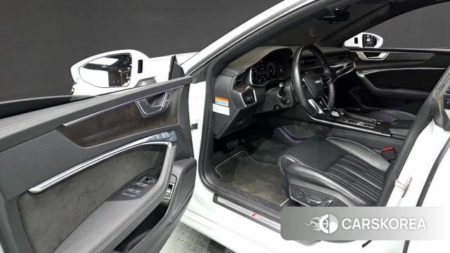 Audi A7 (4K) id 4759456 из Кореи 36
