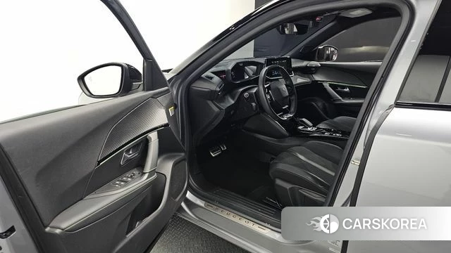 Peugeot e-2008 second generation id 4716466 из Кореи 31