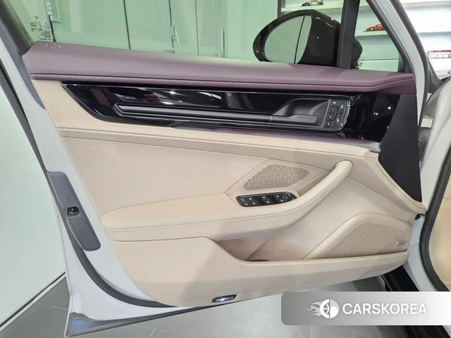 Porsche Panamera (976) id 4432481 из Кореи 12