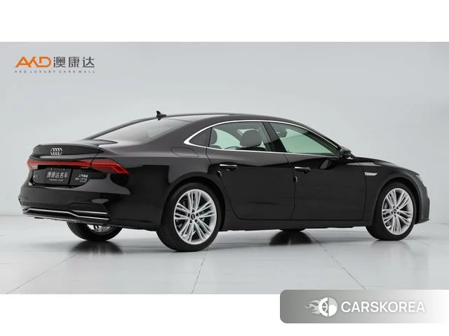 Audi A7L id 4271178 из Китая 10