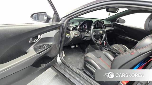 Hyundai Veloster (JS) id 4435168 из Кореи 30