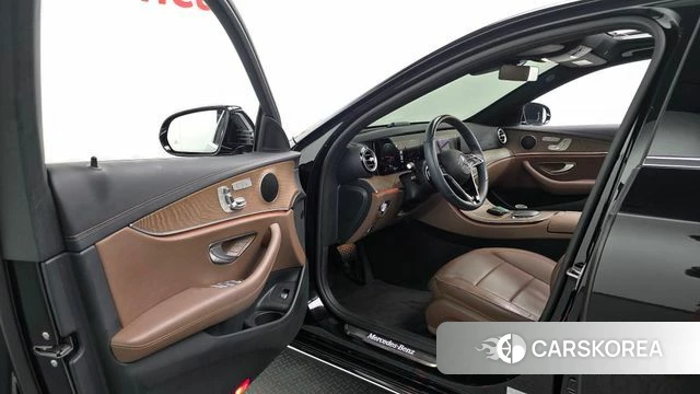 Mercedes-Benz E-Class W213 id 4716401 из Кореи 20