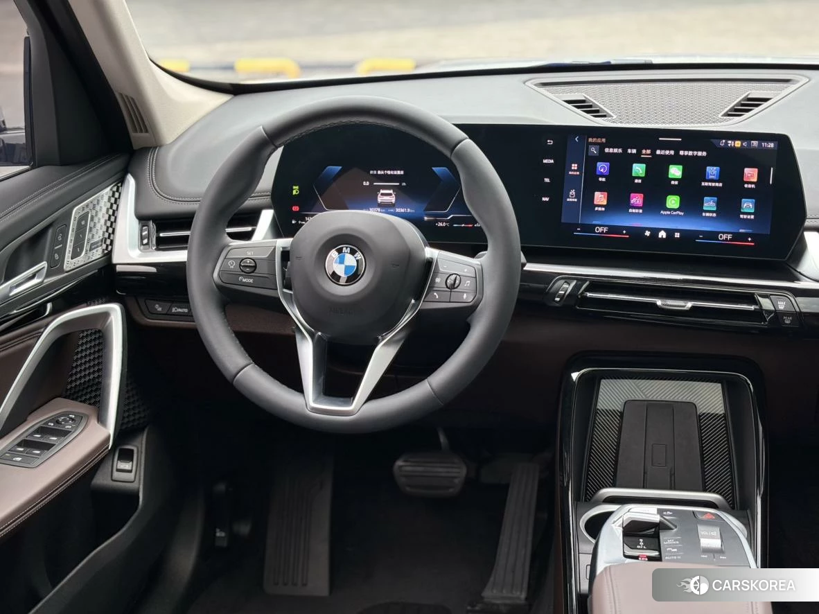 BMW X1 id 4479341 из Китая 17