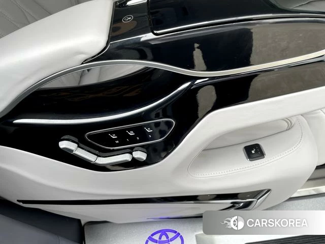 Toyota Saina id 4260180 из Китая 26