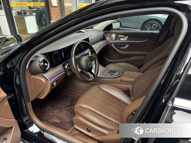 Mercedes-Benz E-class id 4297266 из Китая 21