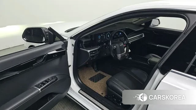 Hyundai Grandeur (GN7) id 3585937 из Кореи 20