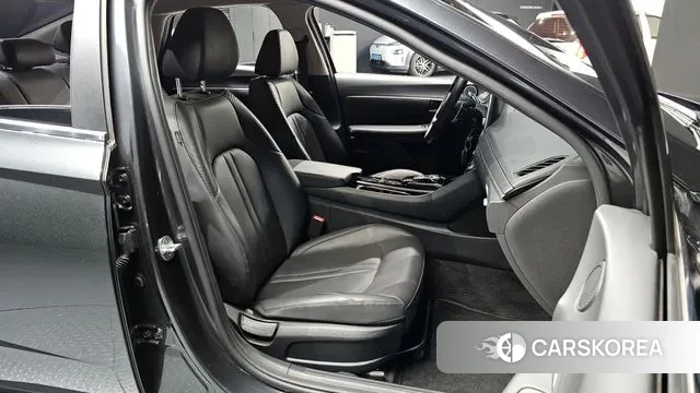 Hyundai Sonata (DN8) id 3356445 из Кореи 20