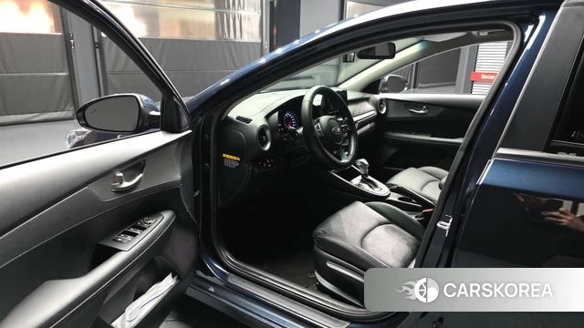 Kia Come New K3 id 3879644 из Кореи 20