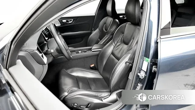 Volvo V60 Cross-Country 2nd Generation id 3562509 из Кореи 20