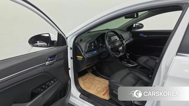 Hyundai The New Avante AD id 3795624 из Кореи 20