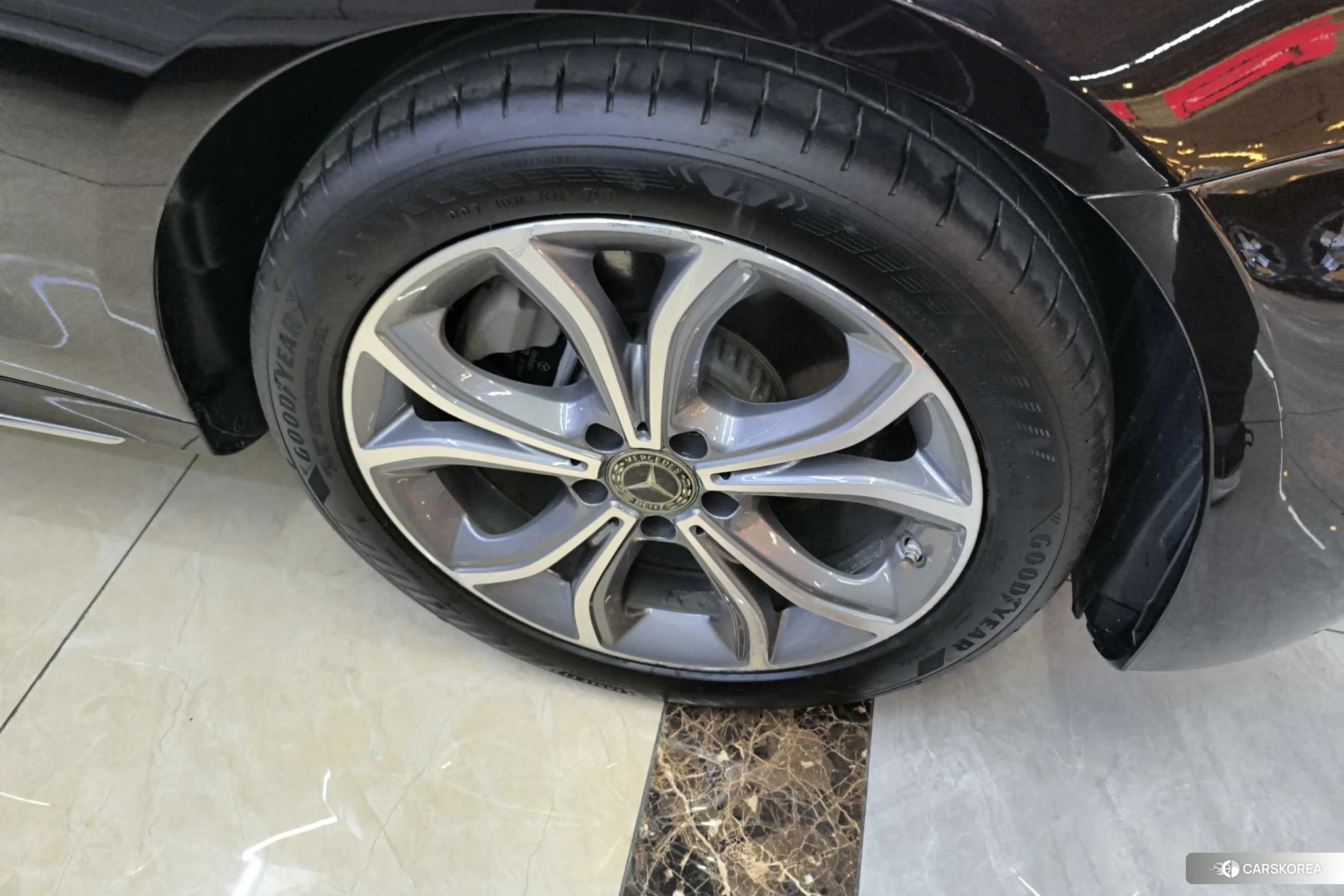 Mercedes-Benz E-class id 4461563 из Китая 17